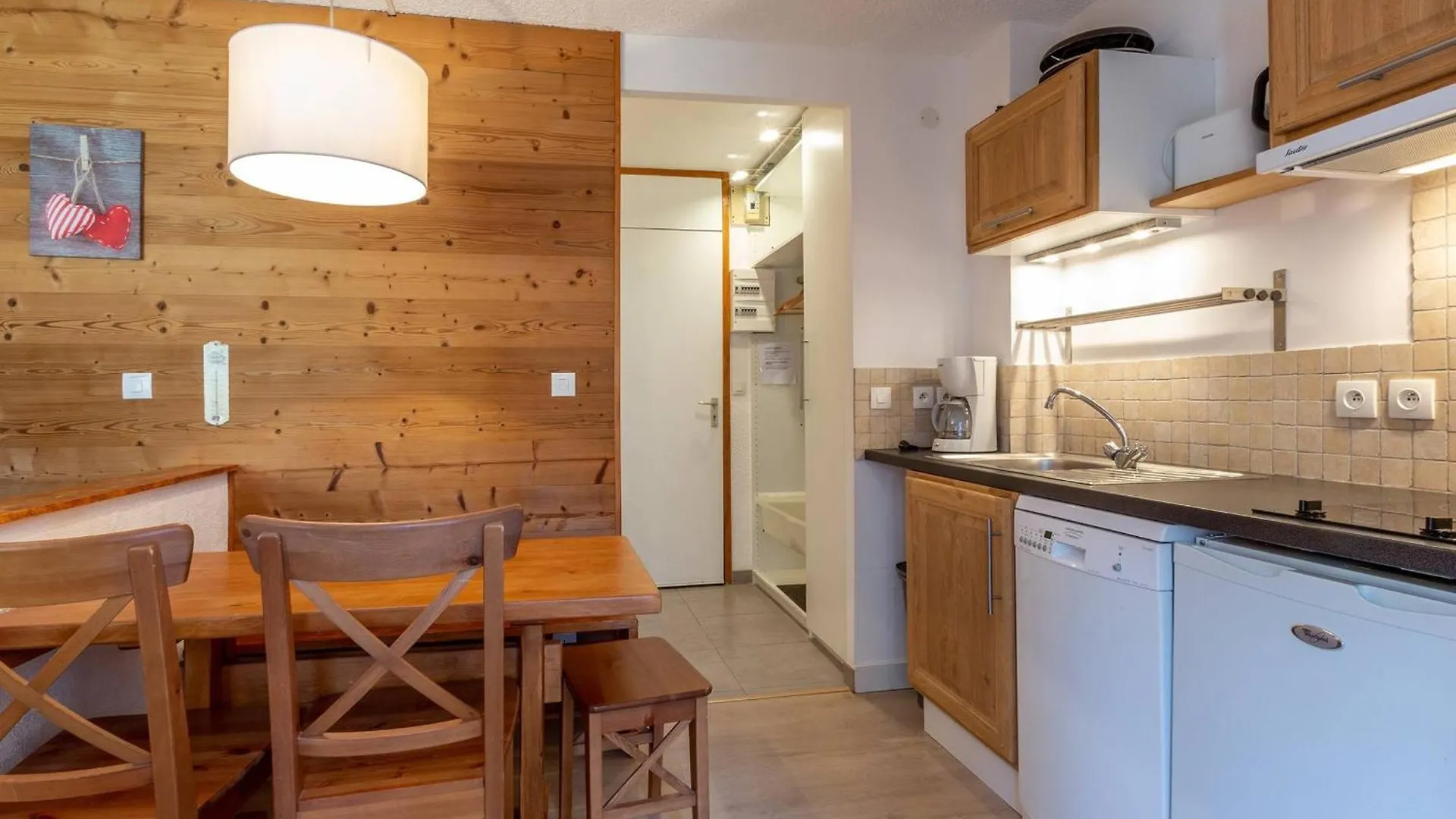 Studio Cabine 5 Personnes Avec Balcon - La Plagne - Fr-1-353-85 France
